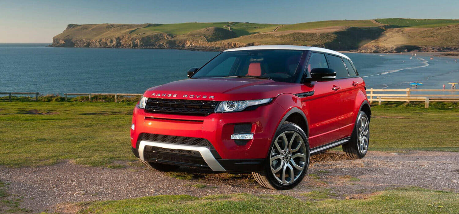 Red Range Rover Evoque with a contrasting dark roof